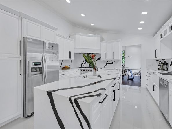 10120 Vestal Ct, Coral Springs FL 33071