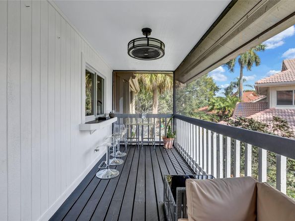 10120 Vestal Ct, Coral Springs FL 33071