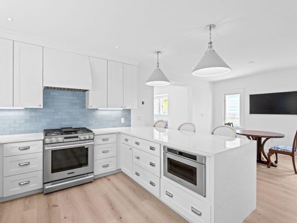 313 Vallette Way Way, West Palm Beach FL 33401