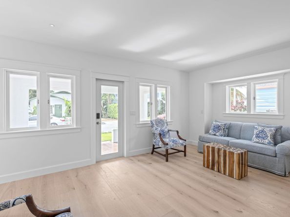 313 Vallette Way Way, West Palm Beach FL 33401