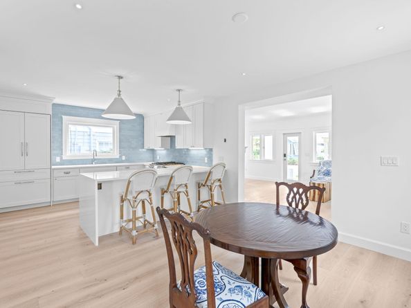 313 Vallette Way Way, West Palm Beach FL 33401