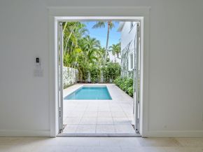 313 Vallette Way Way, West Palm Beach FL 33401