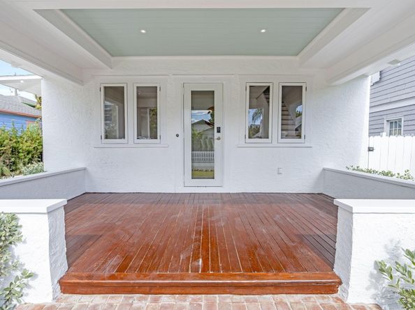 313 Vallette Way Way, West Palm Beach FL 33401