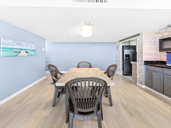 5600 N Flagler Drive 407, West Palm Beach FL 33407