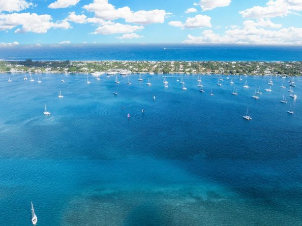 5600 N Flagler Drive 407, West Palm Beach FL 33407