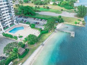 5600 N Flagler Drive 407, West Palm Beach FL 33407