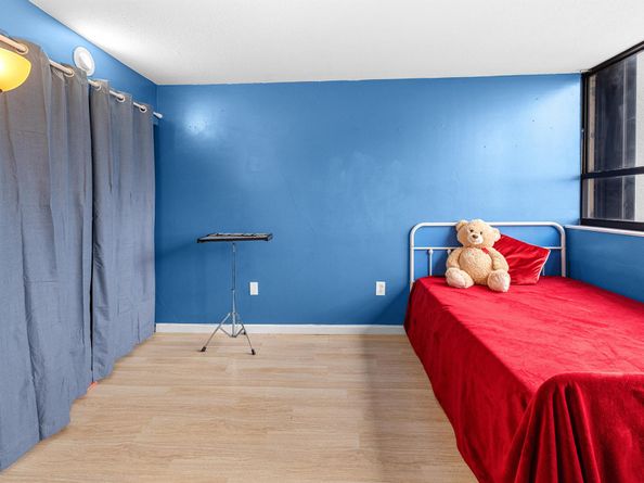 5600 N Flagler Drive 407, West Palm Beach FL 33407