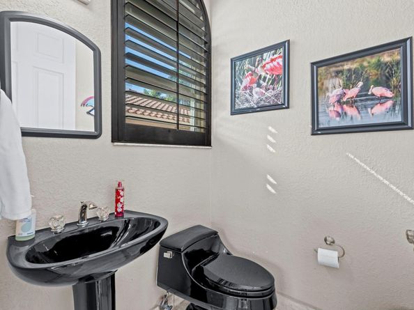 1451 NW 126TH Dr, Coral Springs FL 33071