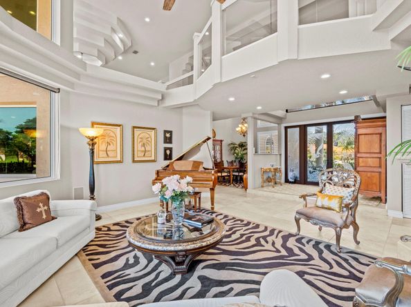 1451 NW 126TH Dr, Coral Springs FL 33071