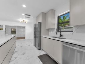 2021 NE 59th Pl, Fort Lauderdale FL 33308