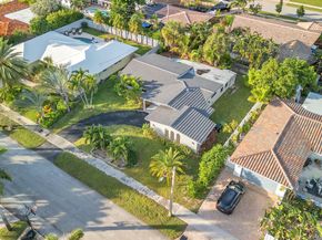 2021 NE 59th Pl, Fort Lauderdale FL 33308