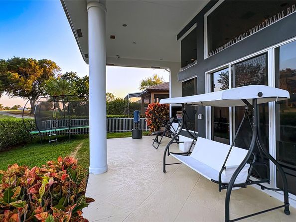 1716 NW 124th Way, Coral Springs FL 33071