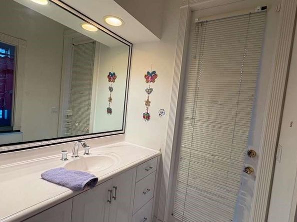 1716 NW 124th Way, Coral Springs FL 33071