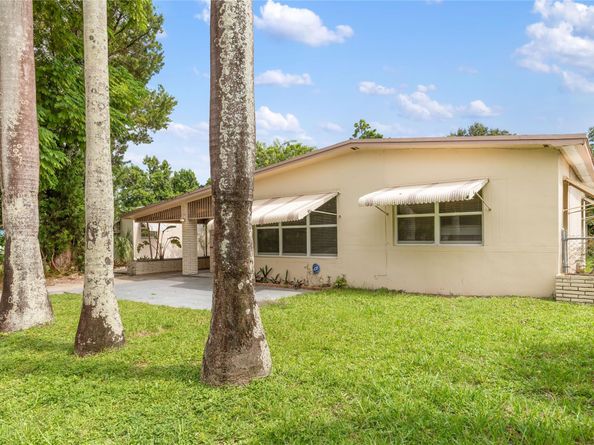 3701 SW 43rd Ave, West Park FL 33023