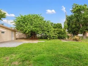 3701 SW 43rd Ave, West Park FL 33023