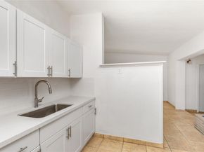 3701 SW 43rd Ave, West Park FL 33023