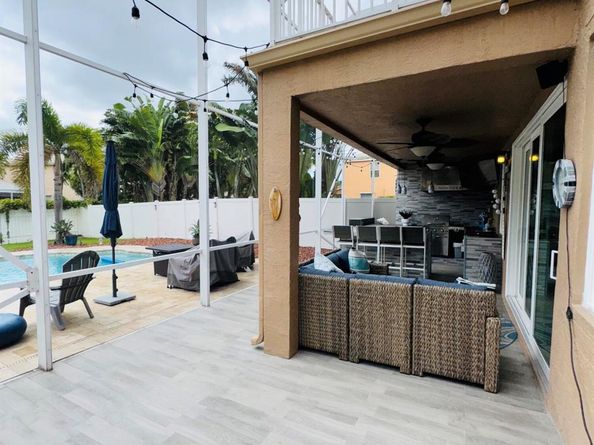 3020 Rockville Lane, Royal Palm Beach FL 33411