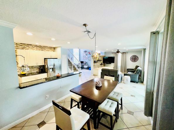 3020 Rockville Lane, Royal Palm Beach FL 33411