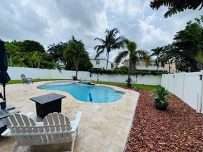 3020 Rockville Lane, Royal Palm Beach FL 33411