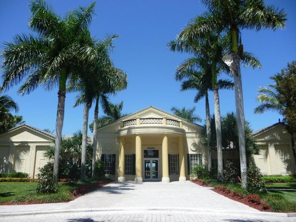 3020 Rockville Lane, Royal Palm Beach FL 33411