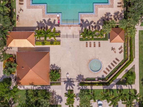 2855 Eagle Lane, West Palm Beach FL 33409