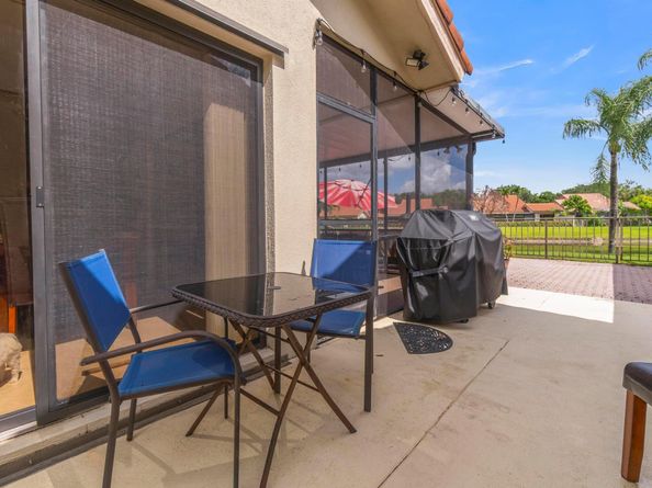 2855 Eagle Lane, West Palm Beach FL 33409