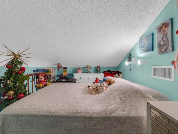 2855 Eagle Lane, West Palm Beach FL 33409