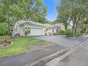 3564 Sanctuary Dr, Coral Springs FL 33065