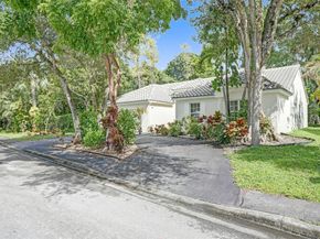 3564 Sanctuary Dr, Coral Springs FL 33065