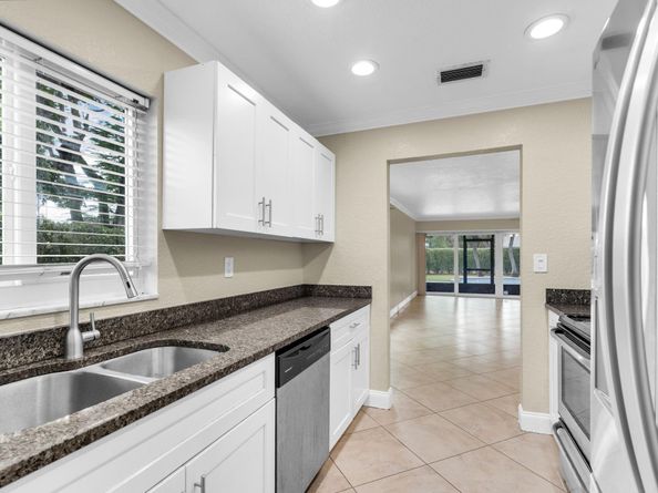 3981 NW 81st Terrace, Coral Springs FL 33065