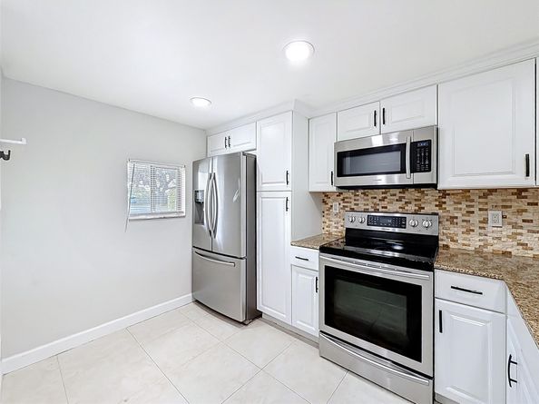 7750 NW 50th St 106, Lauderhill FL 33351