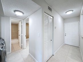 7750 NW 50th St 106, Lauderhill FL 33351