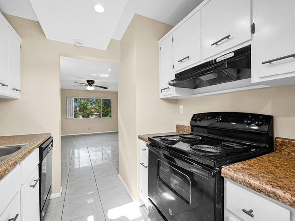 3260 Coral Ridge Dr 3260, Coral Springs FL 33065