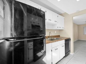 3260 Coral Ridge Dr 3260, Coral Springs FL 33065