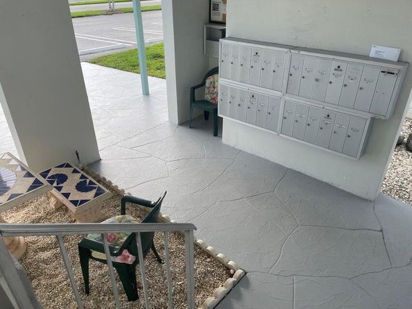 1117 Lake Terrace F207, Boynton Beach FL 33426