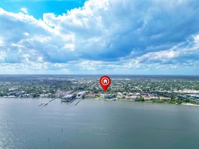 6 S Lakeshore Drive, Hypoluxo FL 33462