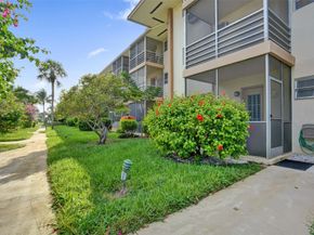 17001 NE 13th Ave 104, Miami FL 33162