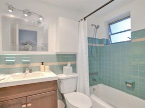 17001 NE 13th Ave 104, Miami FL 33162