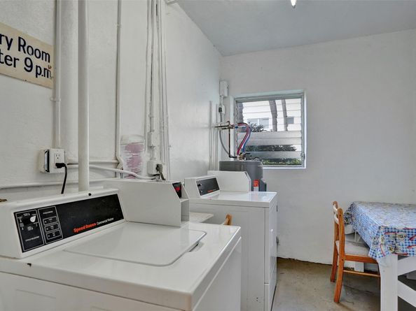 17001 NE 13th Ave 104, Miami FL 33162