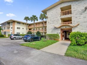 17001 NE 13th Ave 104, Miami FL 33162