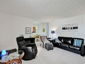 17001 NE 13th Ave 104, Miami FL 33162