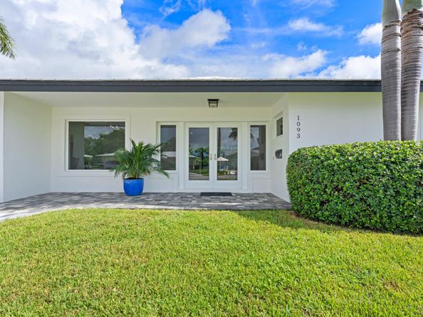 1093 SW 14th Street, Boca Raton FL 33486