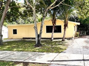 6000 NW 41st Ter, North Lauderdale FL 33319