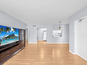 1010 Green Pine Boulevard E1, West Palm Beach FL 33409