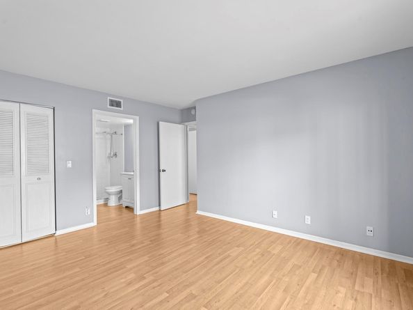 1010 Green Pine Boulevard E1, West Palm Beach FL 33409