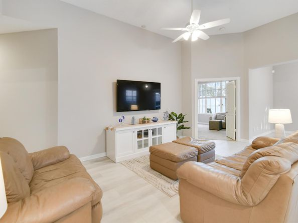 403 Kelsey Park Drive, Palm Beach Gardens FL 33410