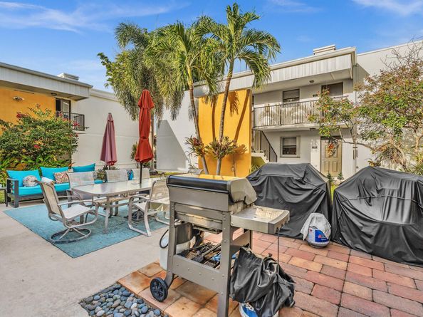 524 Osprey Drive 11b, Delray Beach FL 33444