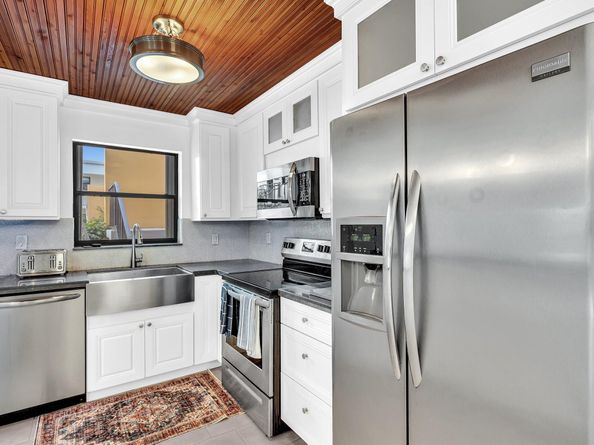 524 Osprey Drive 11b, Delray Beach FL 33444