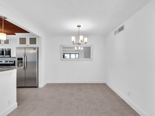 524 Osprey Drive 11b, Delray Beach FL 33444