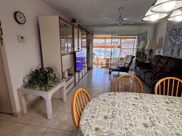 3500 NW 48th 615, Lauderdale Lakes FL 33319